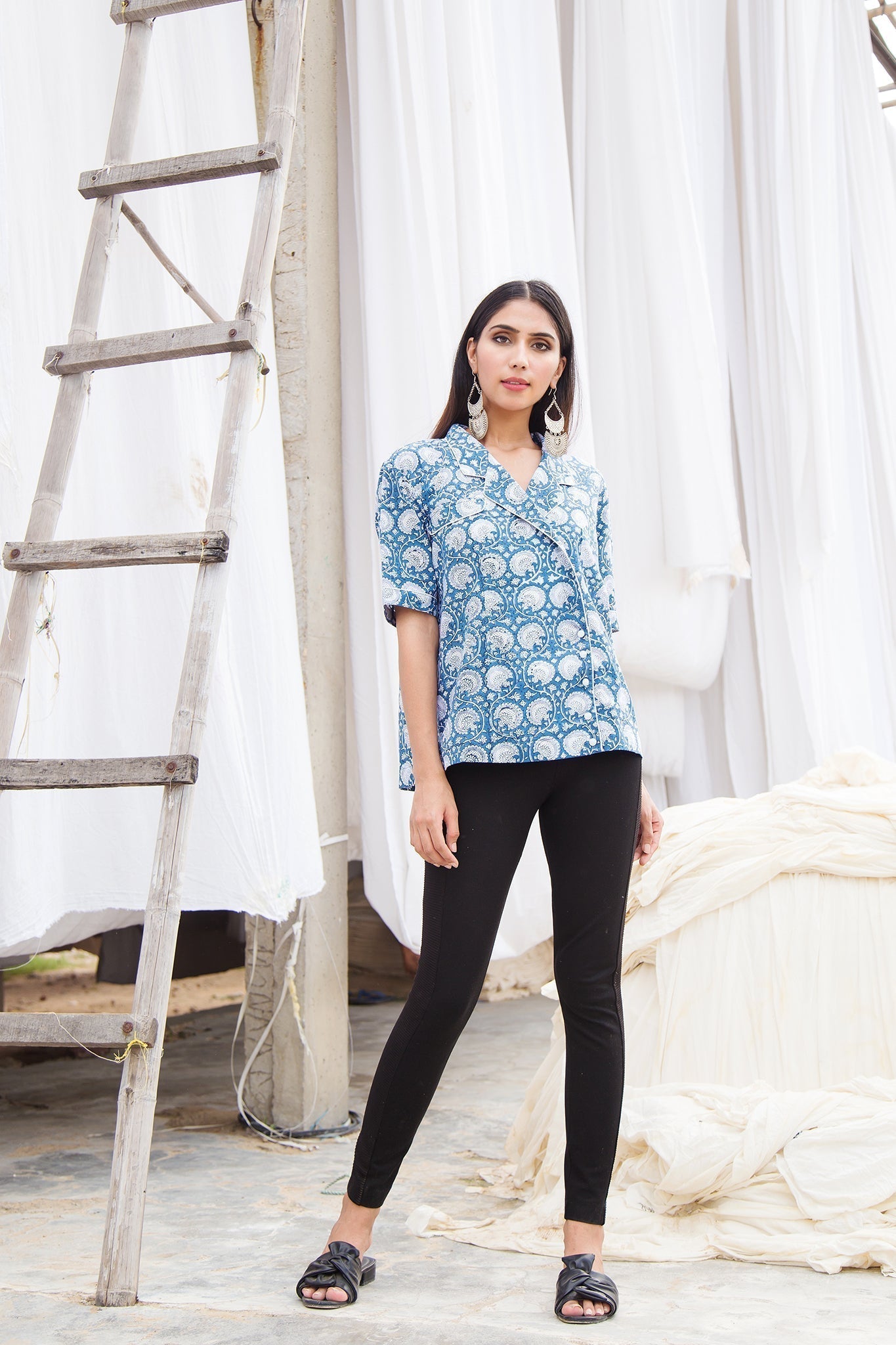 The Sapphire Shirt (1454515879979)